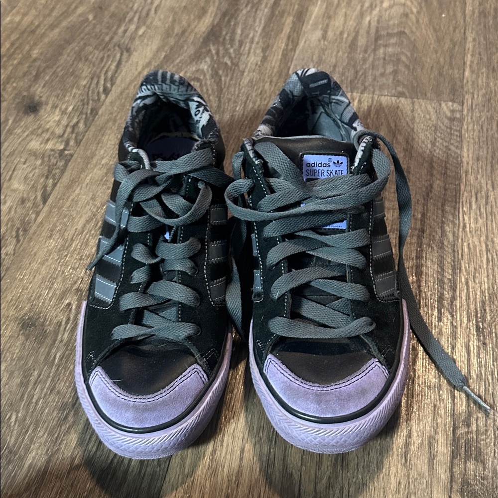 Adidas Superskate sneakers